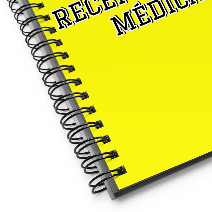 La Recepcionista Médica The Medical Receptionist | Yellow Spiral Notebook, 140 Dotted Sheets | Funny Gift Idea Home Office Work | Mexican Spanish Pride Gift Mexicada