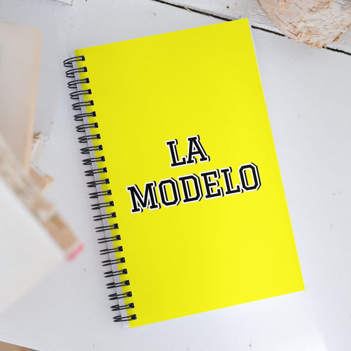 La Modelo The Model | Yellow Spiral Notebook, 140 Dotted Sheets | Funny Gift Idea Home Office Work | Mexican Spanish Pride Gift Mexicada