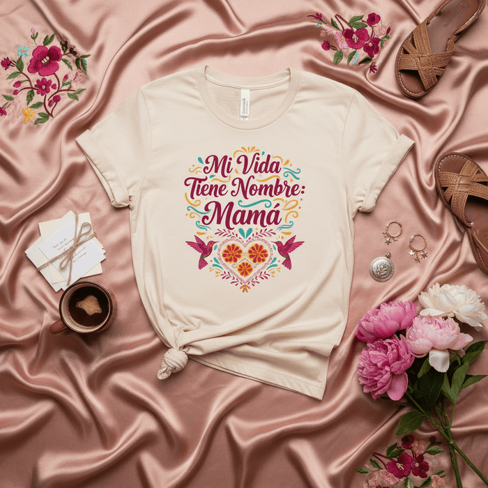 Mi Vida Tiene Nombre Mamá T-Shirt, Spanish Mother's Day Gift, Floral Heart Hummingbird Design, Día de las Madres Tee, Family Love Shirt, Latina Mom Apparel, Cute Graphic Top for Her, Unisex Softstyle Shirt Mexicada