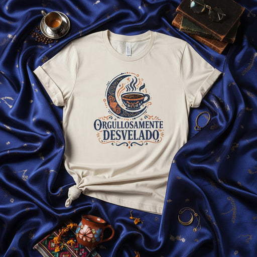 Orgullosamente Desvelado T-Shirt, Spanish Coffee Lover Moon Graphic Tee, Hispanic Heritage Apparel, Sleepless Nights Shirt, Unisex Gift Idea Mexicada