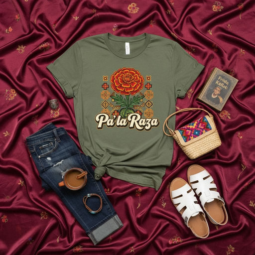 Pa' la Raza Marigold Flower T-Shirt, Cempasúchil Aztec Style Graphic Tee, Dia de los Muertos, Cultura, Chicana Latina Gift, Unisex Olive Green Shirt Mexicada