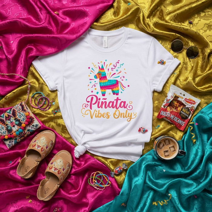 Piñata Vibes Only Shirt, Funny Fiesta Party Outfit, Mexican Candy Birthday Tee, Cinco de Mayo Celebration T-shirt, Cute Piñata Lovers Gift Idea for Men and Women, Unisex Graphic Top Mexicada