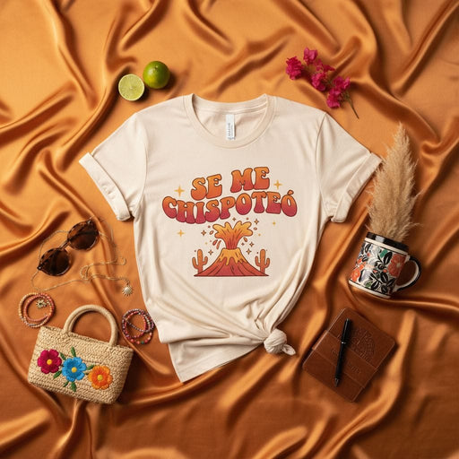 Se Me Chispoteó Shirt, El Chavo Volcano T-Shirt, Funny Spanish Quote Tee, Retro Lava Graphic Shirt, Hispanic Gift, Unisex T-shirt, Vintage Style Humor Top, Mexico Inspired Saying Mexicada