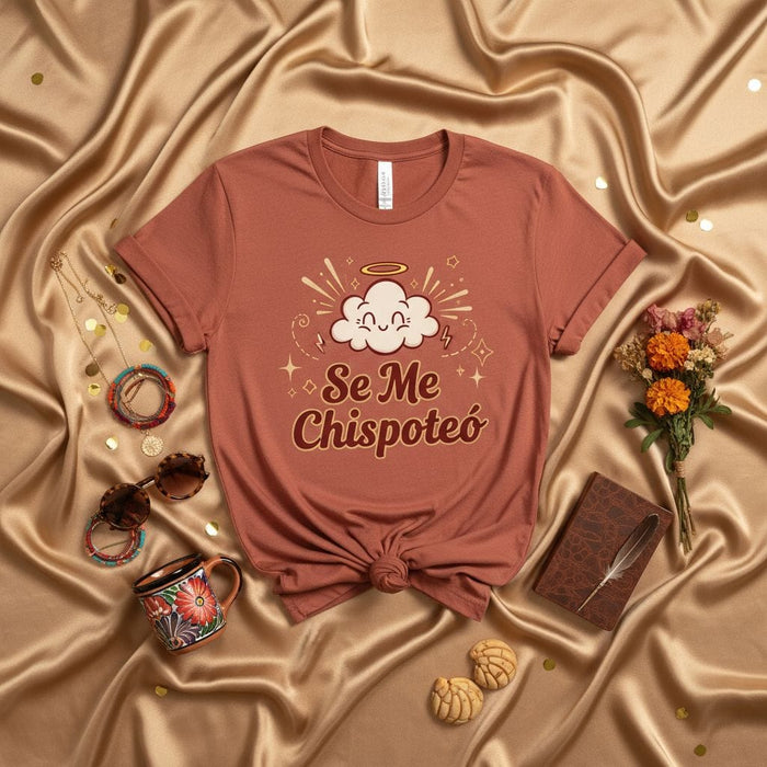 Se Me Chispoteó T-Shirt with Cute Angel Cloud, Funny Spanish Saying Tee, Mexican Culture Inspired Shirt, Unisex Graphic T-shirt Gift for Fans of Chespirito's Characters Mexicada