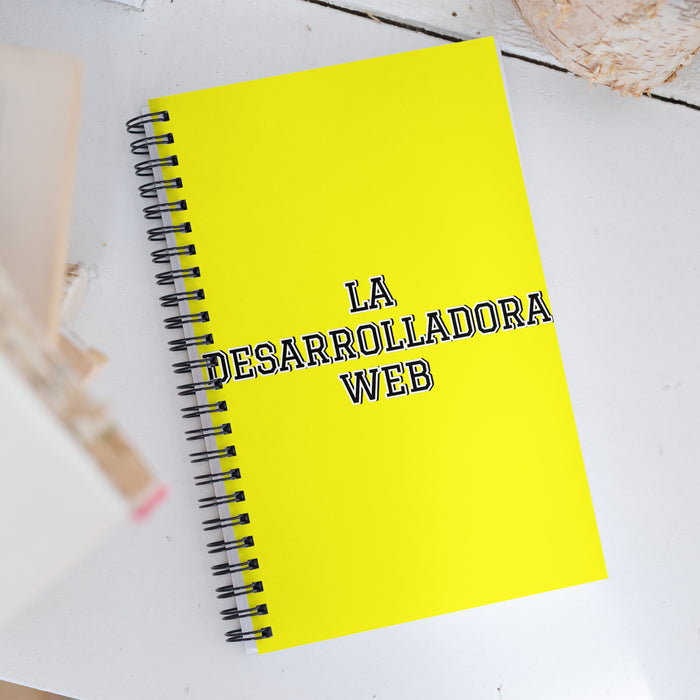 La Desarrolladora Web The Web Developer | Yellow Spiral Notebook, 140 Dotted Sheets | Funny Gift Idea Home Office Work | Mexican Spanish Pride Gift