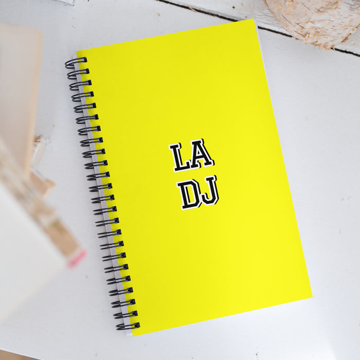 La Dj The Dj | Yellow Spiral Notebook, 140 Dotted Sheets | Funny Gift Idea Home Office Work | Mexican Spanish Pride Gift