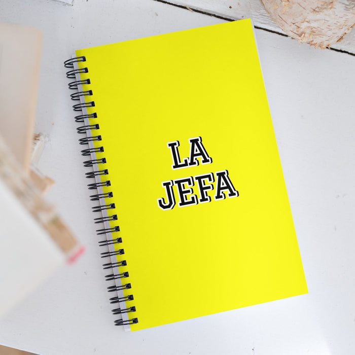 La Jefa The Chief / Boss | Yellow Spiral Notebook, 140 Dotted Sheets | Funny Gift Idea Home Office Work | Mexican Spanish Pride Gift