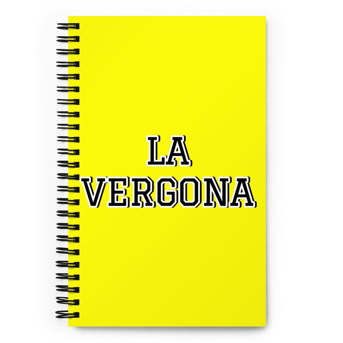 La Vergona La Genial | Cuaderno espiral amarillo, 140 hojas punteadas | Idea divertida para regalar en casa, oficina y trabajo | Regalo de orgullo mexicano español