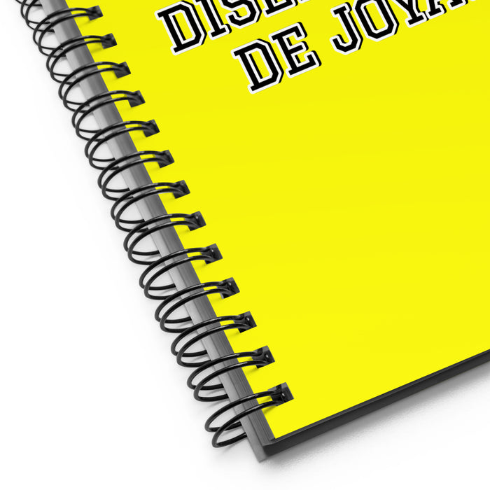 La Diseñadora De Joyas The Jewelry Designer | Yellow Spiral Notebook, 140 Dotted Sheets | Funny Gift Idea Home Office Work | Mexican Spanish Pride Gift