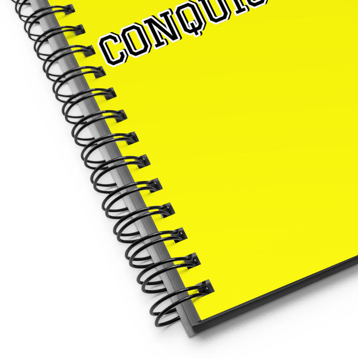 La Conquistadora The Conqueror | Yellow Spiral Notebook, 140 Dotted Sheets | Funny Gift Idea Home Office Work | Mexican Spanish Pride Gift