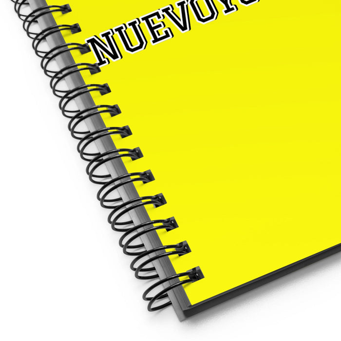 La Nuevoyorquina The New Yorker | Yellow Spiral Notebook, 140 Dotted Sheets | Funny Gift Idea Home Office Work | Mexican Spanish Pride Gift