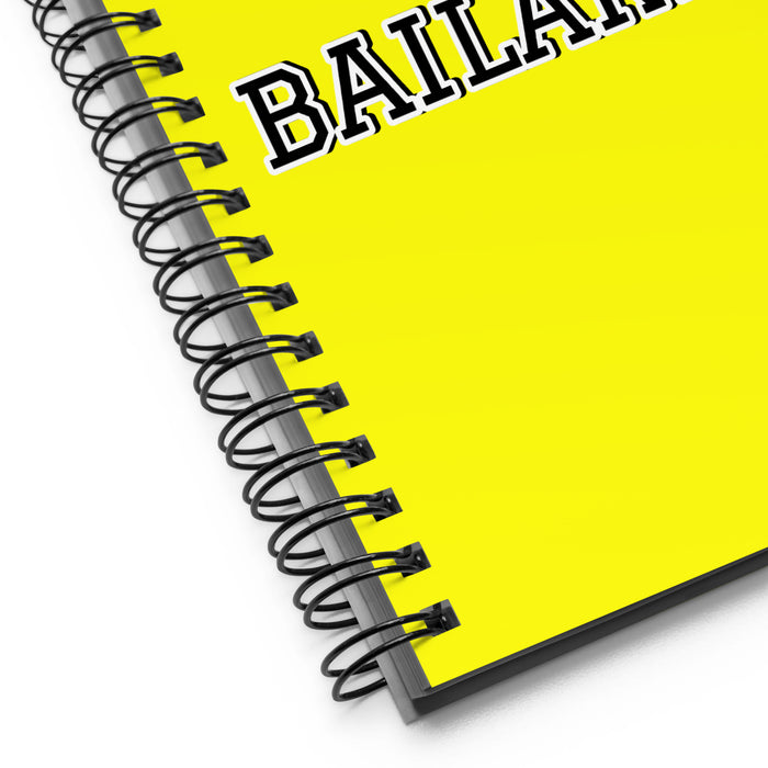 La Bailarina The Dancer | Yellow Spiral Notebook, 140 Dotted Sheets | Funny Gift Idea Home Office Work | Mexican Spanish Pride Gift