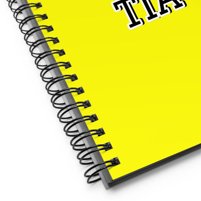 La Tía The Aunt / The Uncle | Yellow Spiral Notebook, 140 Dotted Sheets | Funny Gift Idea Home Office Work | Mexican Spanish Pride Gift