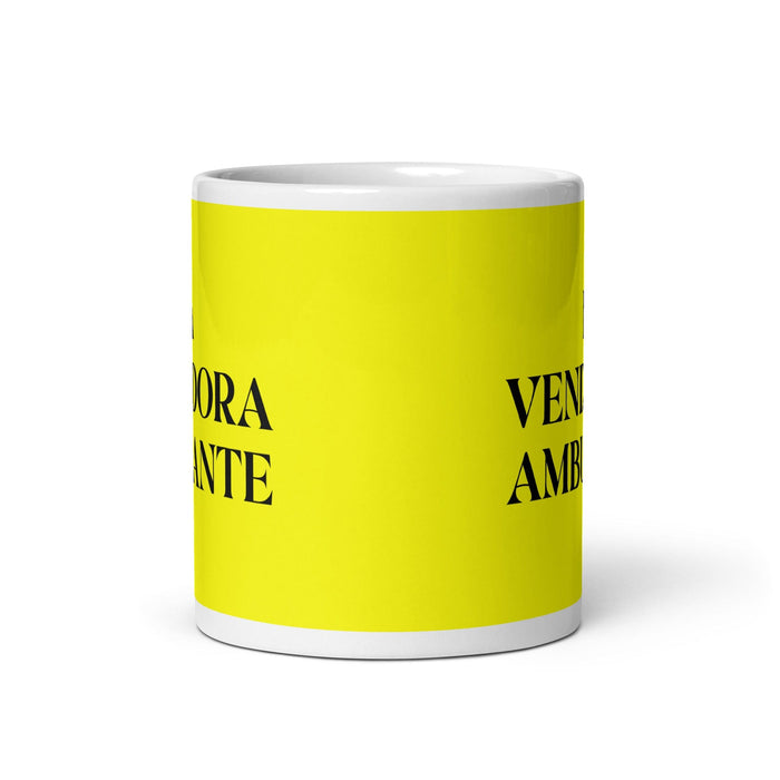 La Vendedora Ambulante The Street Vendor Taza de café divertida para el hogar, la oficina, el trabajo, el orgullo mexicano, regalo, taza blanca brillante, taza con tarjeta amarilla