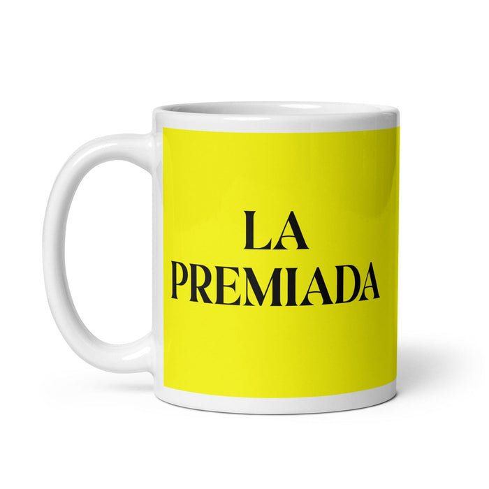 La Premiada La tasse à café amusante pour le travail à domicile et au bureau, lauréate du prix, cadeau de fierté mexicaine espagnole, tasse blanche brillante, tasse en carte jaune