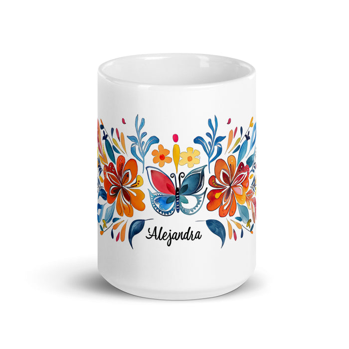 Alejandra Exklusives Namenskunstwerk, Kaffeetasse für Zuhause, Büro, Arbeit, mexikanischer und spanischer Stolz, Geschenktasse, einzigartige Kalligraphie, weiß glänzende Tasse | A9