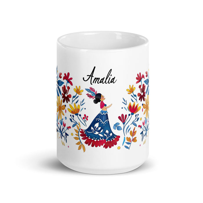 Amalia – Exklusives Namenskunstwerk, Kaffeetasse für Zuhause, Büro, Arbeit, mexikanischer und spanischer Stolz, Geschenktasse, einzigartige Kalligraphie, weiß glänzende Tasse | A18