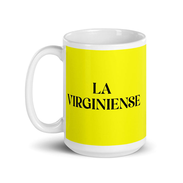 La Virginiense The Virginia Beach Resident - Taza de café divertida para el trabajo en casa o en la oficina, regalo de orgullo mexicano y español, taza blanca brillante, taza con tarjeta amarilla