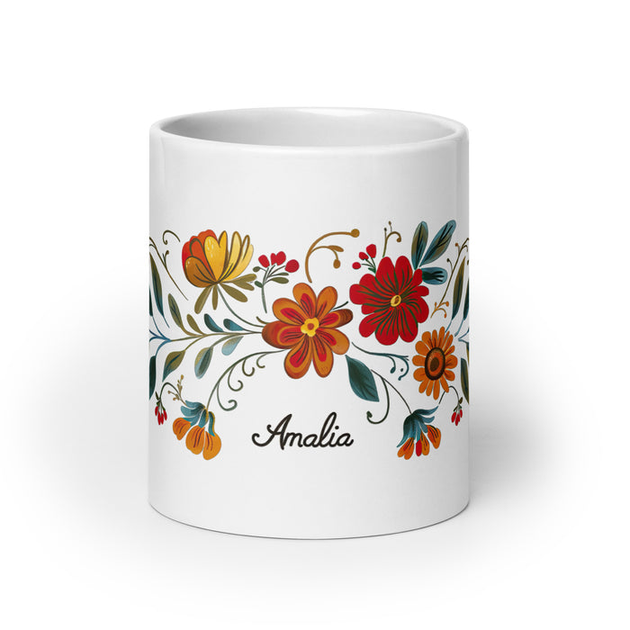 Amalia Exclusive Name Art Piece Home Office Lavoro Tazza da caffè Tazza regalo orgoglio spagnolo messicano Tazza unica nel suo genere Calligrafia Tazza bianca lucida | A14