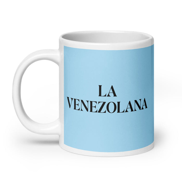 La Venezolana La Venezolana Divertida Taza de Café para el Hogar, Oficina, Trabajo, Orgullo Español Mexicano Regalo Taza Blanca Brillante Taza de Tarjeta Azul Cielo