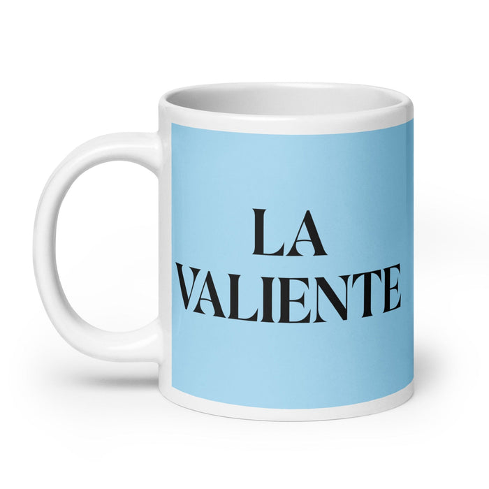 Lustige Kaffeetasse mit Aufschrift „La Valiente, die Tapfere“, für Zuhause, Büro, Arbeit, mexikanisches spanisches Pride-Geschenk, weiße glänzende Tasse, himmelblaue Kartentasse